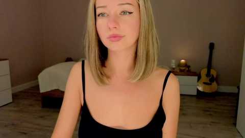 lenamuti @ chaturbate on 20241204