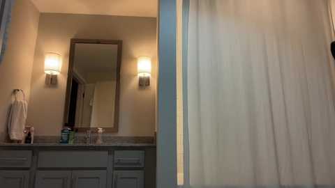 camiliakxoxo @ chaturbate on 20241208