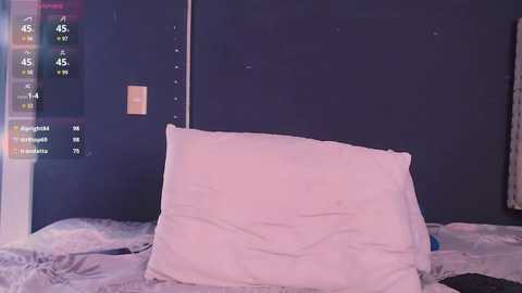 valen_thompson @ chaturbate on 20241210