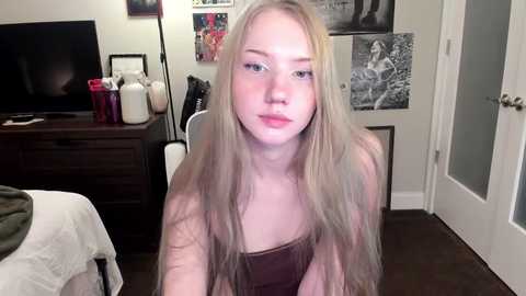 eve003300 @ chaturbate on 20241213