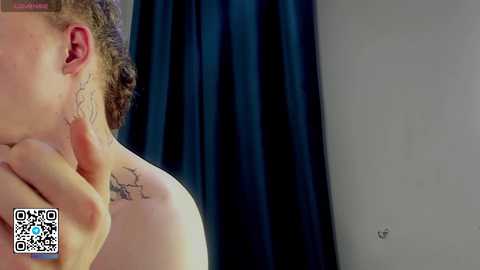 theo__green @ chaturbate on 20241215