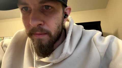 307daddyfucker01 @ chaturbate on 20250108