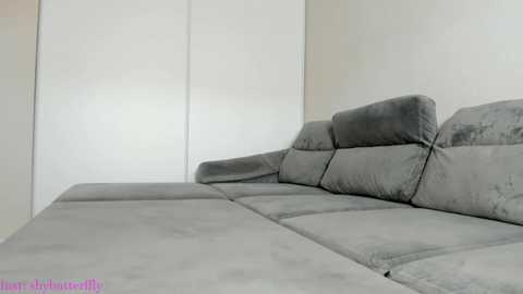 justacuddlie @ chaturbate on 20250122