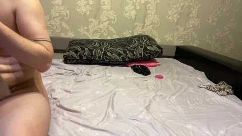 _krisvanessa_