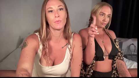 green_eyed_goddess_ @ chaturbate on 20250607