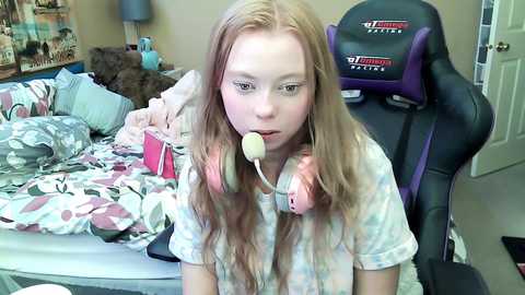kawaiibelle @ chaturbate on 20250609