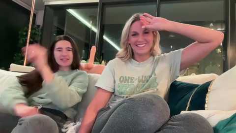 graciemae_baexx @ chaturbate on 20250614