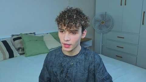 boicute @ chaturbate on 20250620