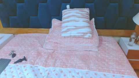 morrigan_luxus @ chaturbate on 20250629