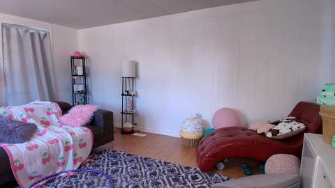 skyewatson @ chaturbate on 20250630