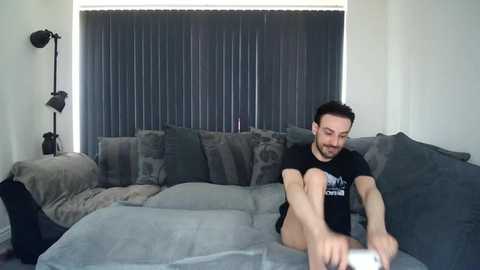 twotwinkhusbands @ chaturbate on 20250703