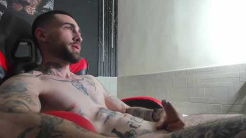 luke_davis01 @ chaturbate on 20250712