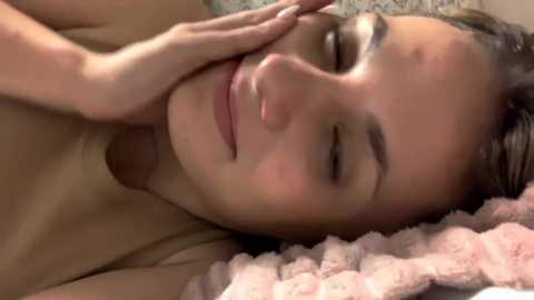 angel_fluff @ chaturbate on 20250716