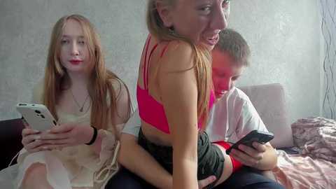 best___friends @ chaturbate on 20250718
