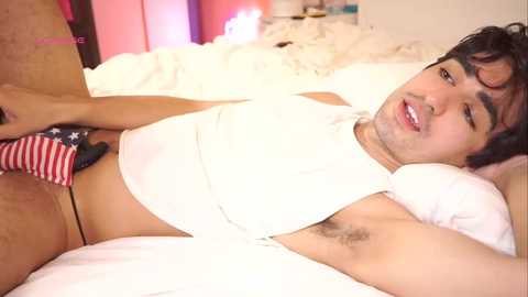 alandenavarre @ chaturbate on 20250725