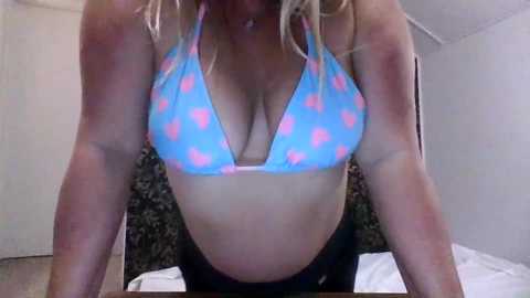 mandymae90 @ chaturbate on 20250725