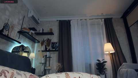 one_1ove @ chaturbate on 20250726