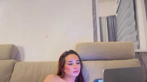 pialova @ chaturbate on 20250726
