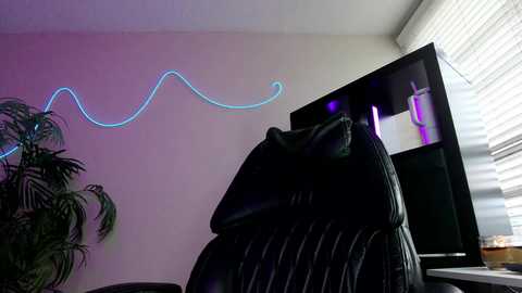 oliviaowens @ chaturbate on 20250802