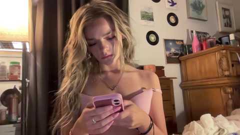 norarhodesxo @ chaturbate on 20250803