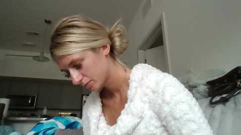 parisbaby2000 @ chaturbate on 20250807