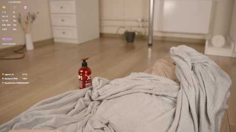 jennyplaudis_ @ chaturbate on 20250811