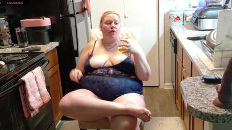 siennaxluxx @ chaturbate on 20250812