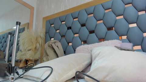 yayi_derek @ chaturbate on 20250813