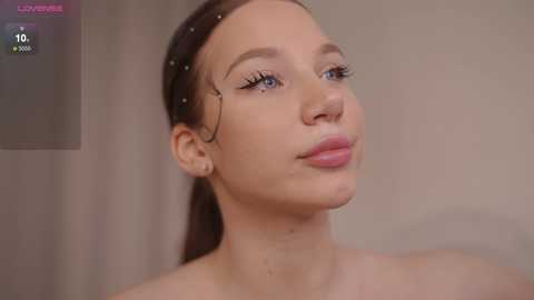 eloise_meyy