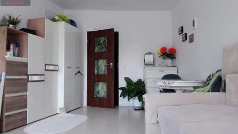 jasmin18v