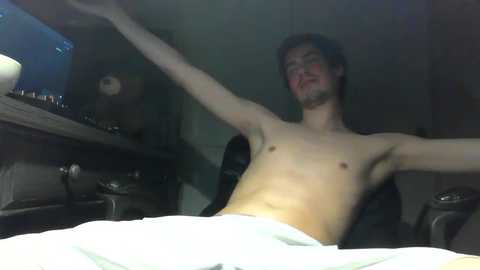 thunder384 @ chaturbate on 20250816