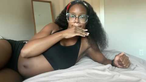 serenitybee @ chaturbate on 20250817
