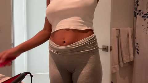 camiliakxoxo @ chaturbate on 20250818