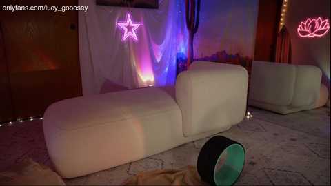 lucy_gooosey