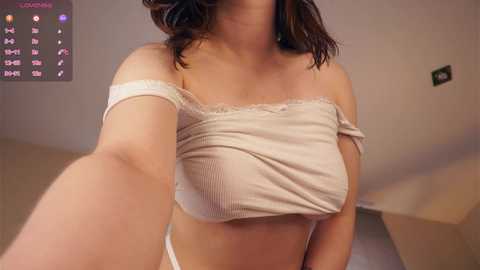 rowenahallman @ chaturbate on 20250820