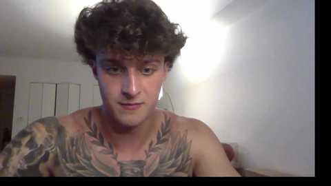 henrydesanti @ chaturbate on 20250821