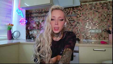 2badforyou @ chaturbate on 20250822
