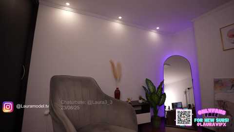 laura3_3 @ chaturbate on 20250824