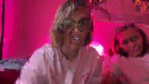 mumandminidesires @ chaturbate on 20250825