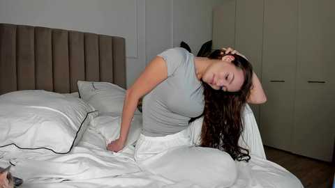 xxx_leila @ chaturbate on 20250826