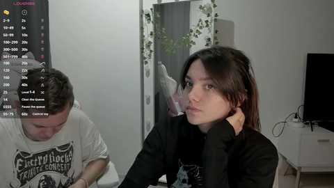 kesh_mne @ chaturbate on 20250827