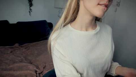 blooming_mess @ chaturbate on 20250903