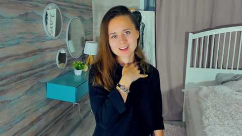 eve_satar @ chaturbate on 20250903