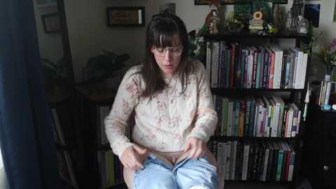 ellynaomi