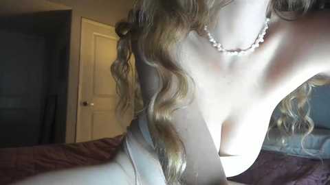 doeeyedpeach @ chaturbate on 20250910