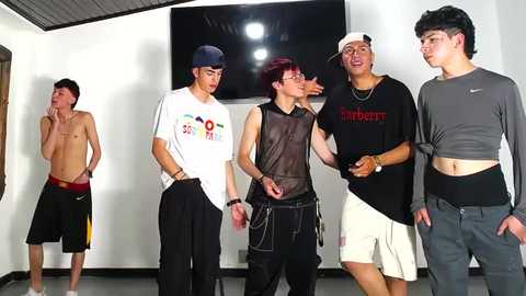 gnecos @ chaturbate on 20250912