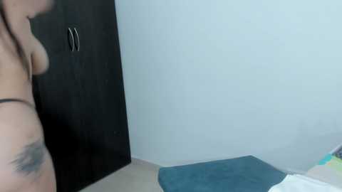 arya_nahalii