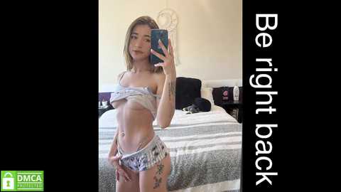 lolariv @ chaturbate on 20250916