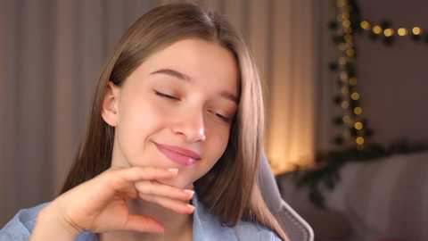 little_poetry @ chaturbate on 20250918