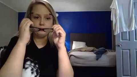 violetvalentine100 @ chaturbate on 20250920